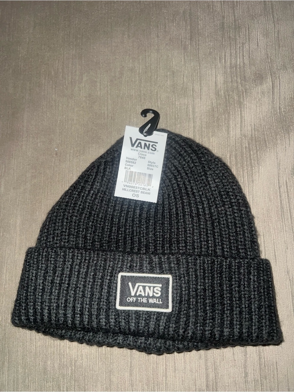 Vans Black Ribbed Cuff Beanie with Off The Wall Patch
